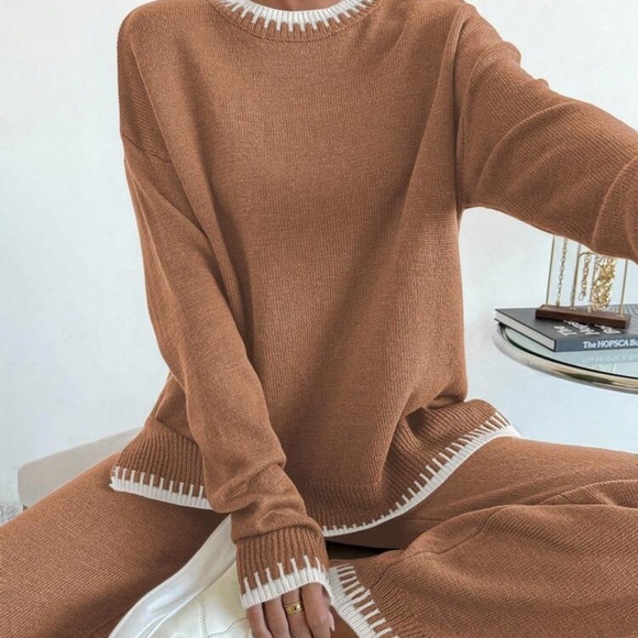 Sweaters - Women's Brown Sweater with White Trim